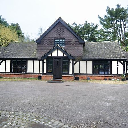 Beautiful Cottage In Brentwood Kelvedon Hatch المظهر الخارجي الصورة